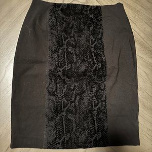 Van Heusen Pencil Skirt Size 8